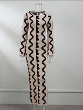 Load image into Gallery viewer, Knitted Maxi dress

